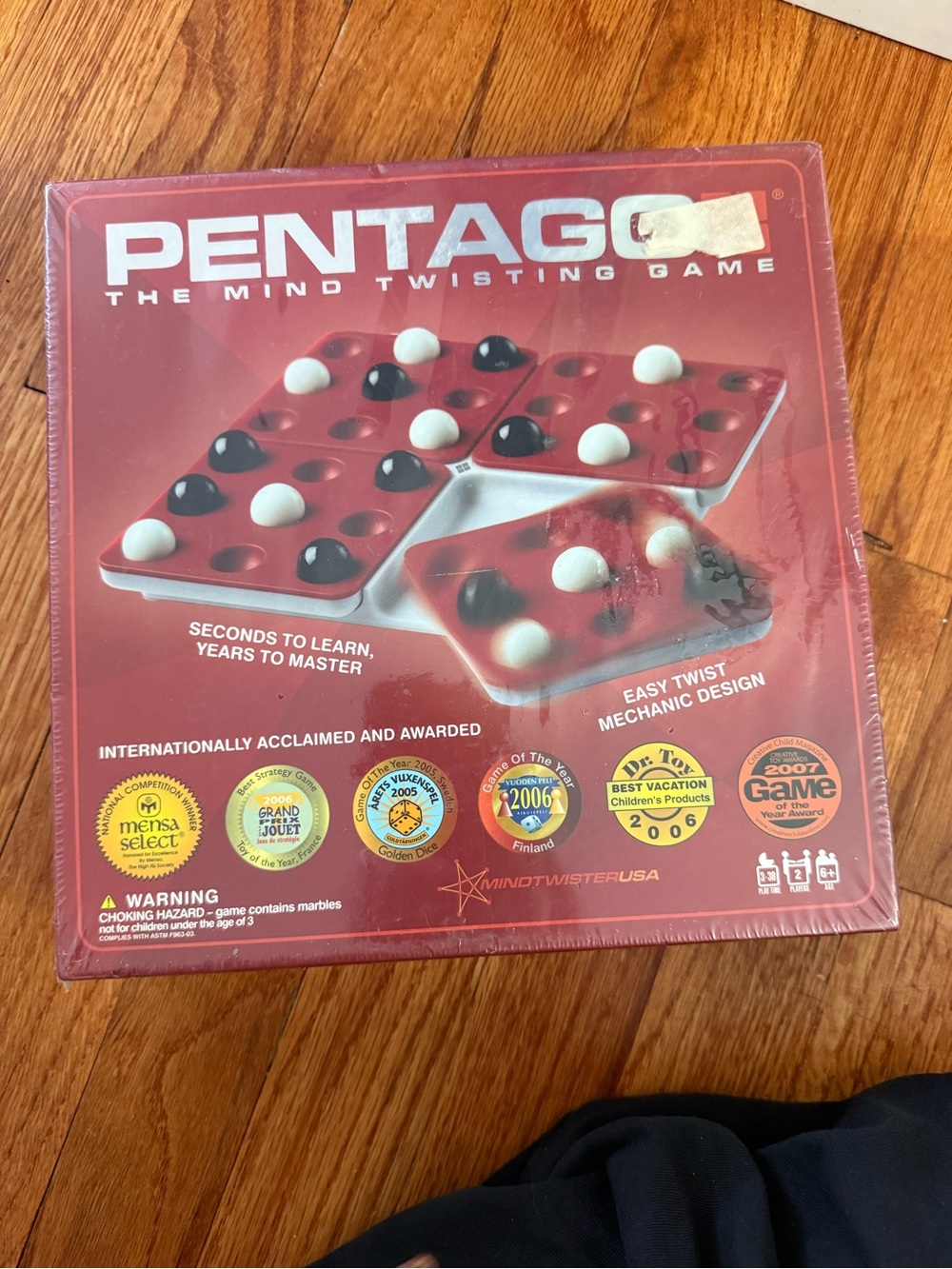Pentago Mind-Twisting Game - Red Board with Black & White Marbles New & Sealed!